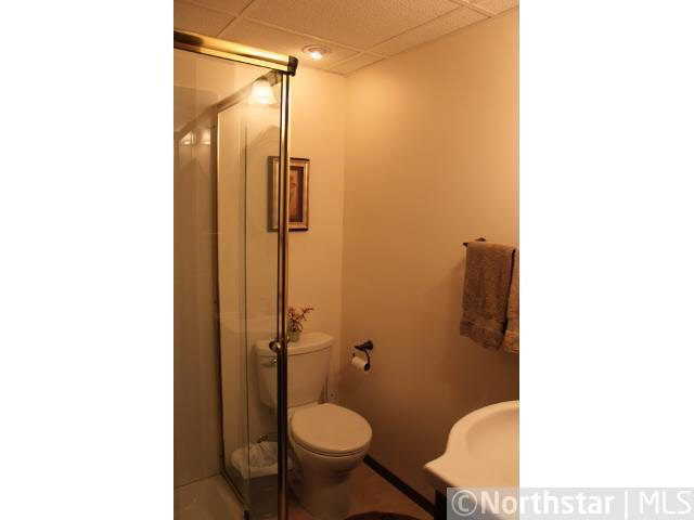 1330 Amble Road Arden Hills, MN 55126 - Photo 13 of 18 Gallery Image 13