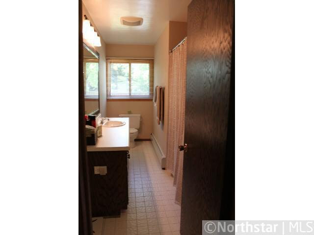 1330 Amble Road Arden Hills, MN 55126 - Photo 7 of 18 Gallery Image 7