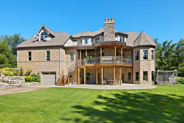 $1,200,000 | 15309 Kishwaukee Valley Road, Woodstock, IL 60098