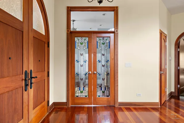 $1,200,000 | 15309 Kishwaukee Valley Road, Woodstock, IL 60098