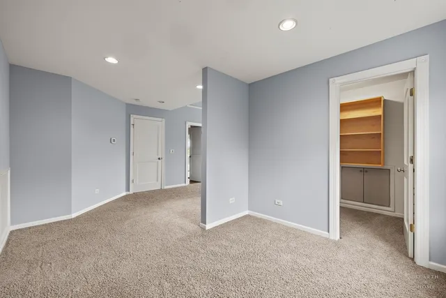 $1,200,000 | 15309 Kishwaukee Valley Road, Woodstock, IL 60098