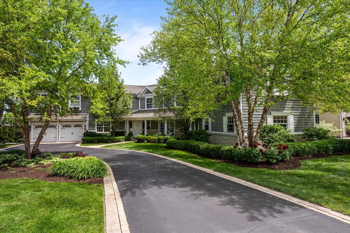 1087 Bluff Road Glencoe, IL 60022 - Photo 2 of 39