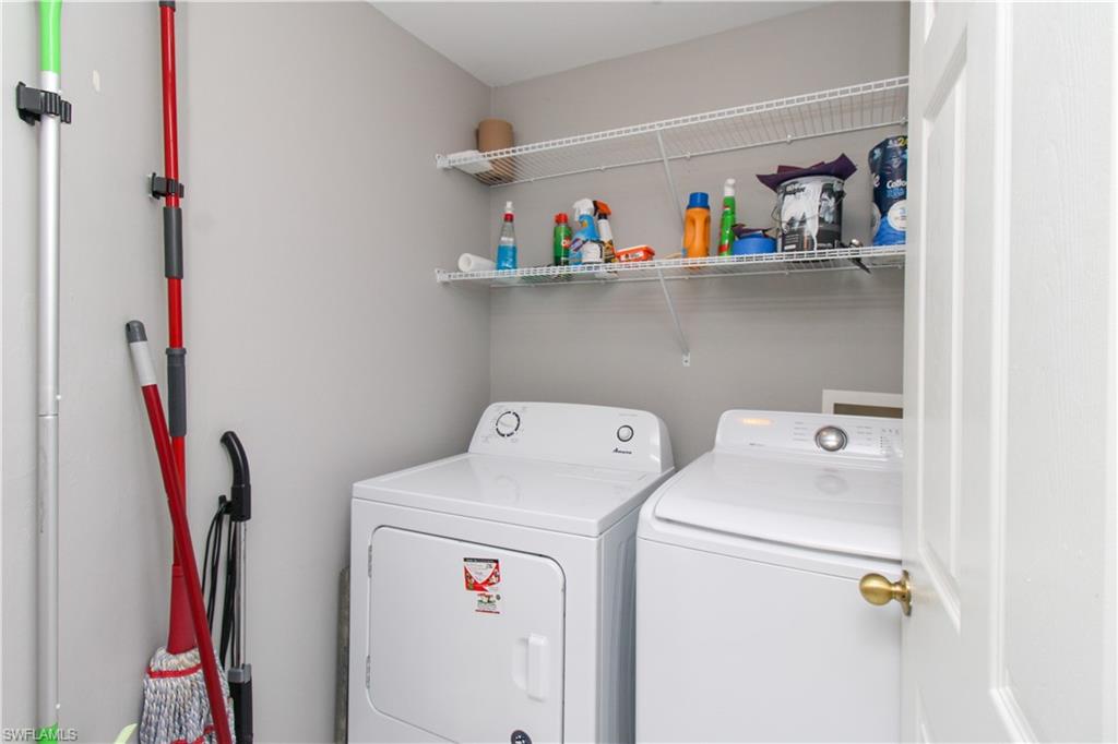 519 Roma Court, Unit 3305 Naples, FL 34110 - Photo 26 of 40 Gallery Image 26