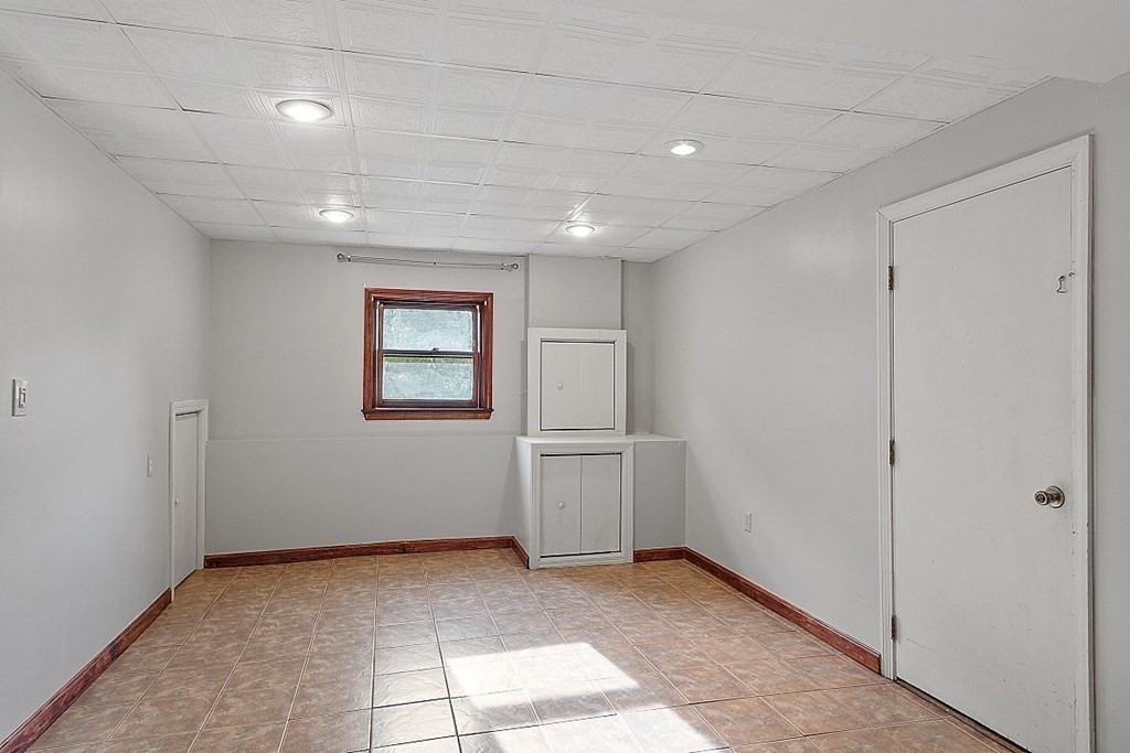 97 Riverview Boulevard Methuen, MA 01844 - Photo 19 of 30 a view of a livingroom with an entryway