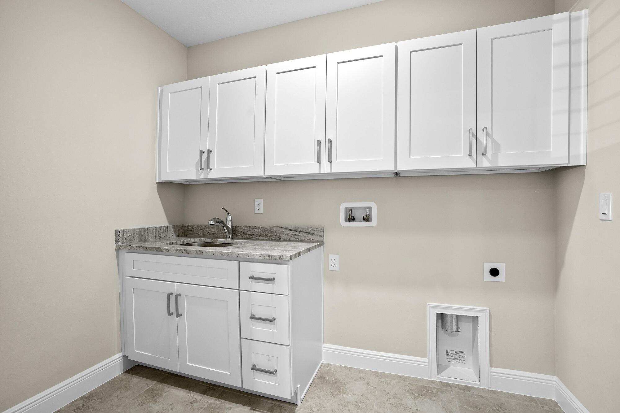 418 Easy Street Sebastian, FL 32958 - Photo 37 of 42 418-Easy-St-HigMedia-042-2000