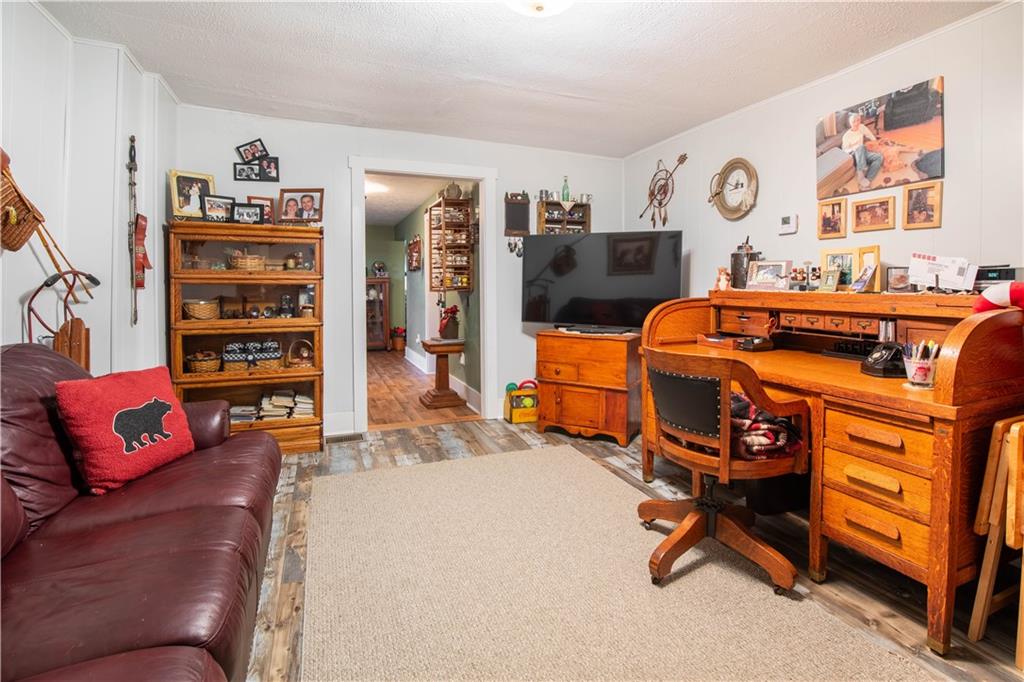 2420 Angus Road Kittanning, PA 16201 - Photo 18 of 47