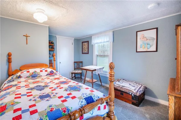 $899,900 | 2420 Angus Road, Kittanning, PA 16201