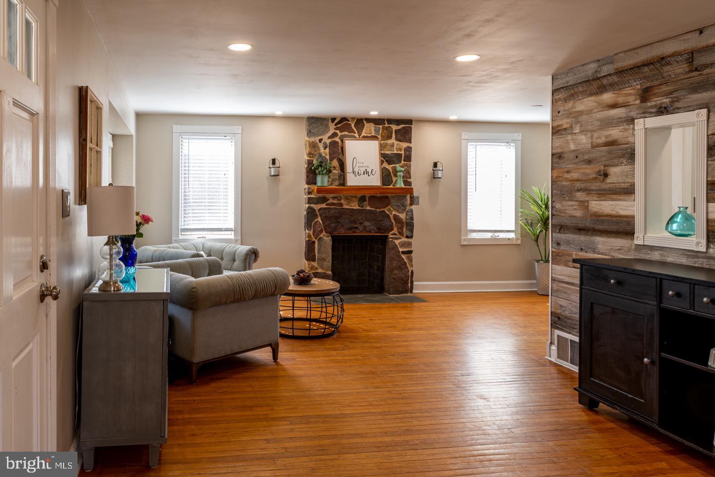 419 Drayton Road Oreland, PA 19075 - Photo 11 of 34 Gallery Image 11