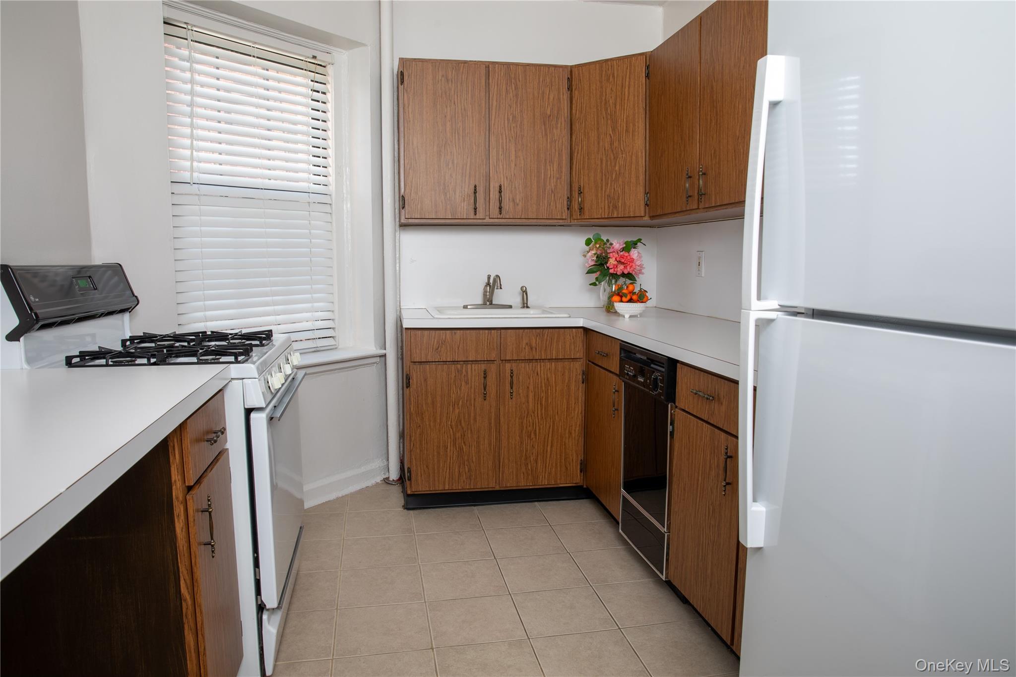 178 Garth Road, Unit 1J Scarsdale, NY 10583 - Photo 7 of 10 New fridge installed in 2024