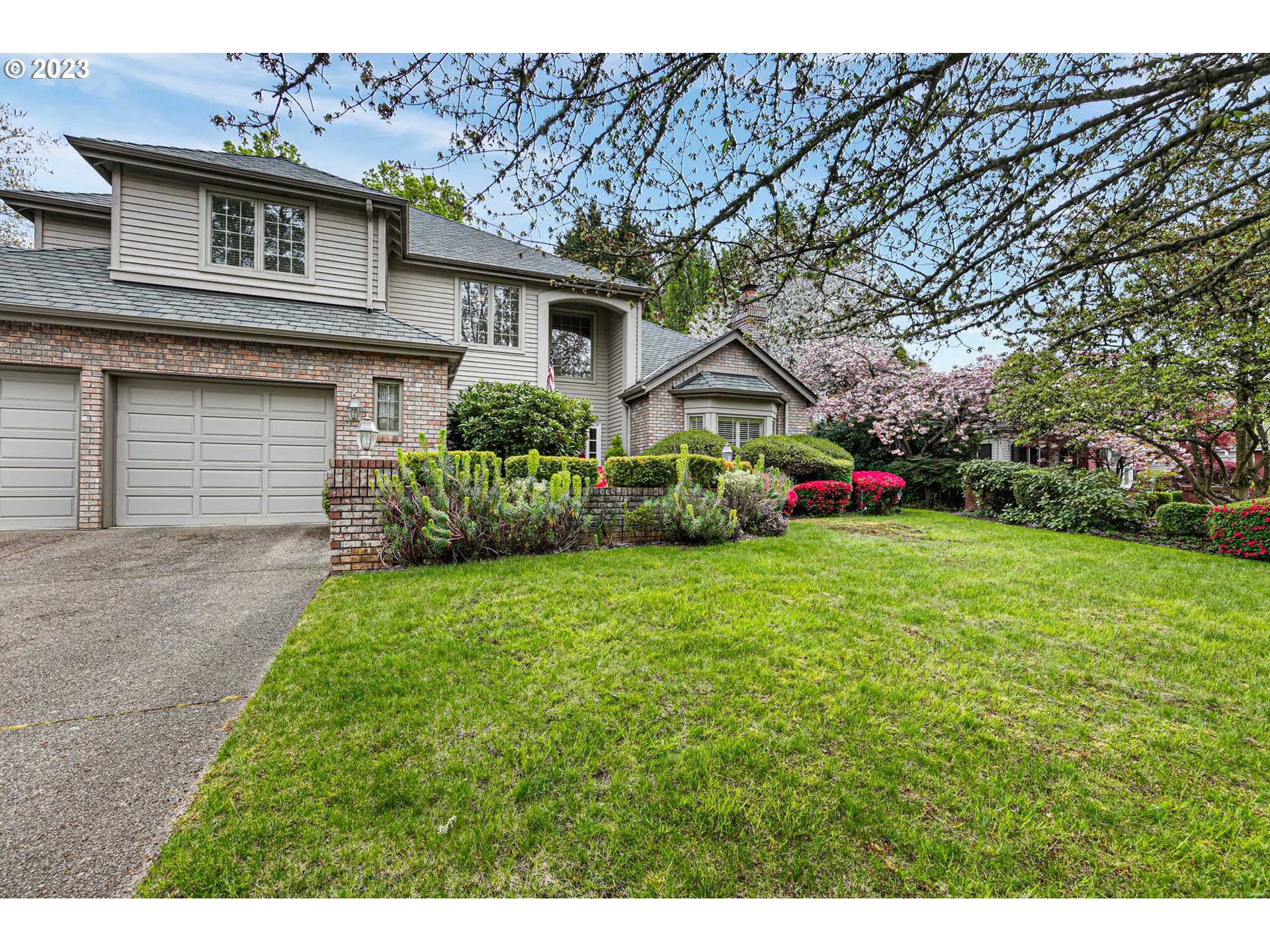 3345 Bardell Avenue Eugene, OR 97401 - Photo 2 of 33