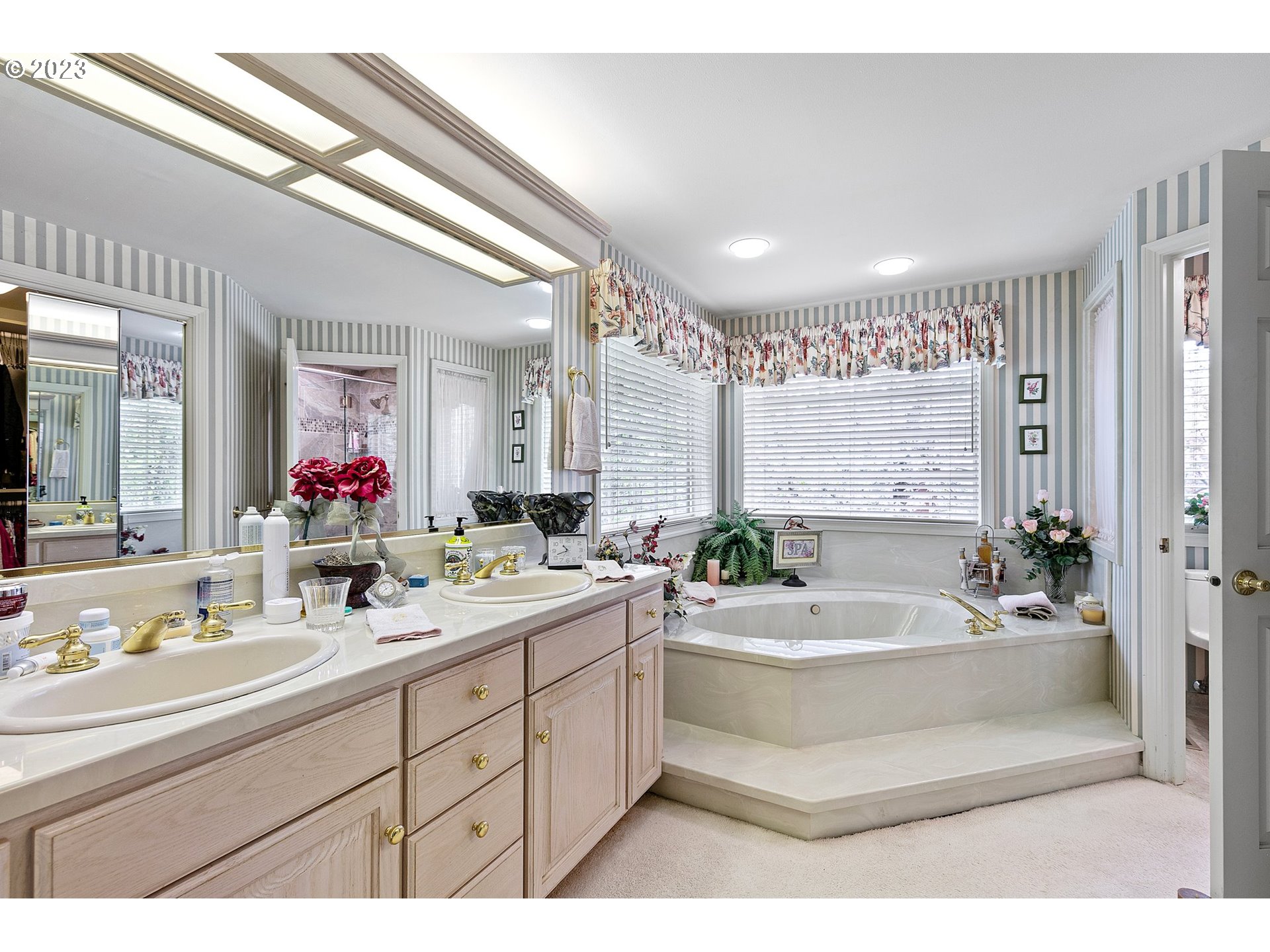 3345 Bardell Avenue Eugene, OR 97401 - Photo 23 of 33