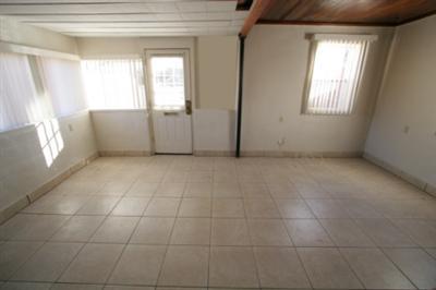 532 West Simmons Road Tucson, AZ 85705 - Photo 6 of 10 Gallery Image 6