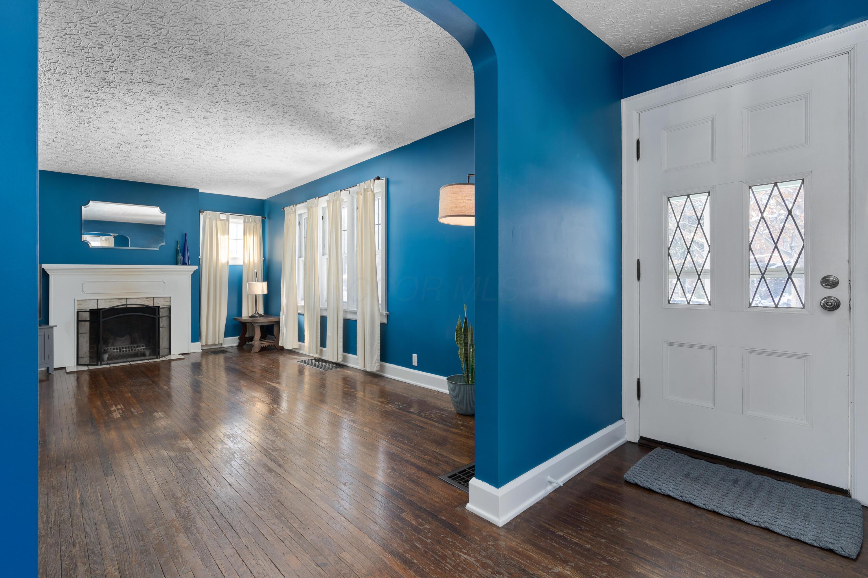 984 South Cassingham Road Columbus, OH 43209 - Photo 36 of 38 984 S Cassingham_06