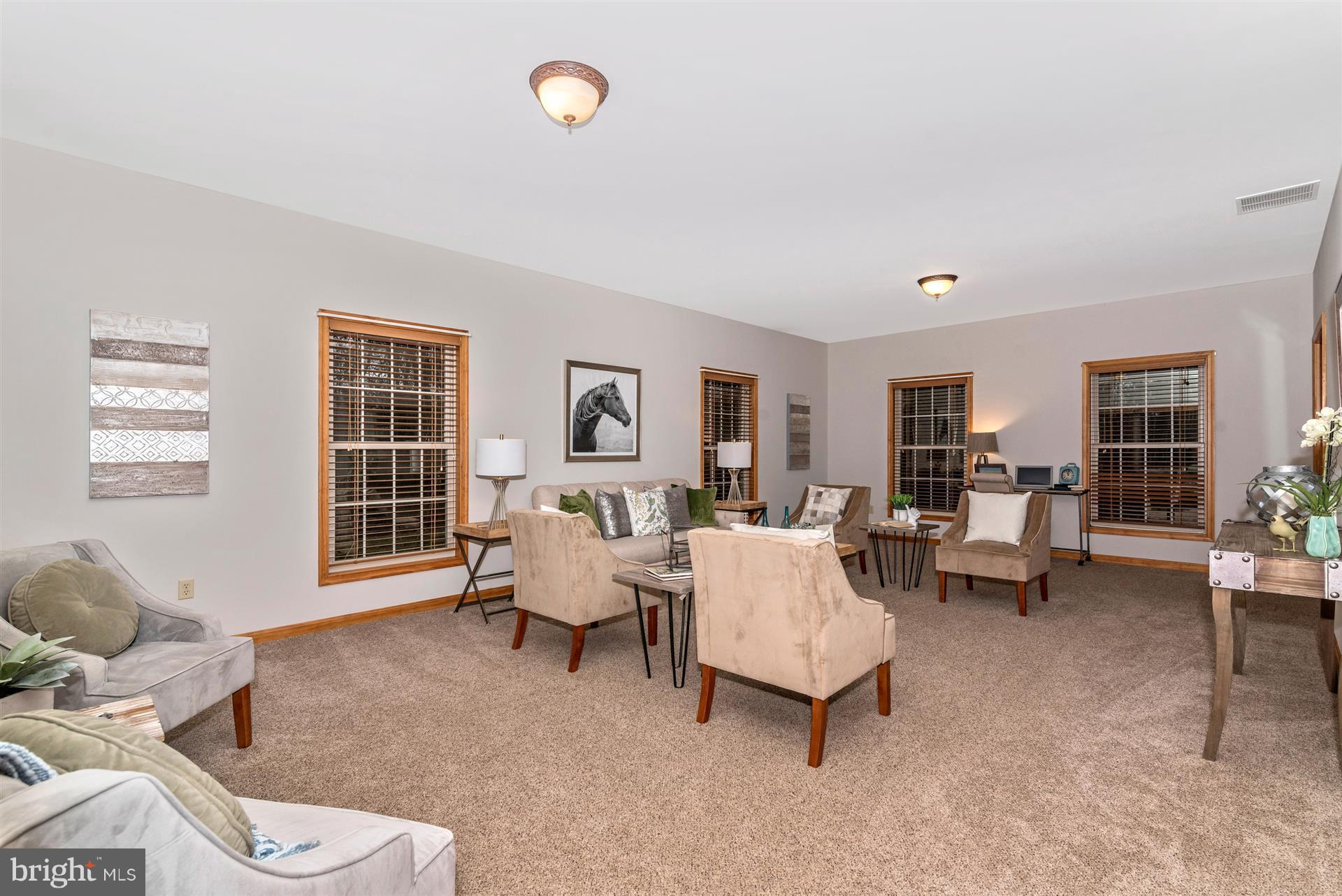 8703 Neck Road Williamsport, MD 21795 - Photo 3 of 30 Dining Room