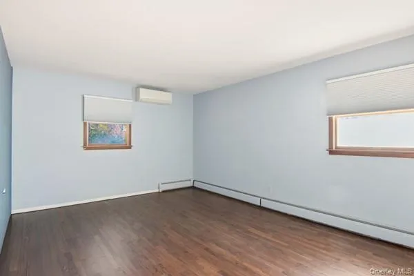 $749,000 | 111 Schneider Lane, Hauppauge, NY 11788