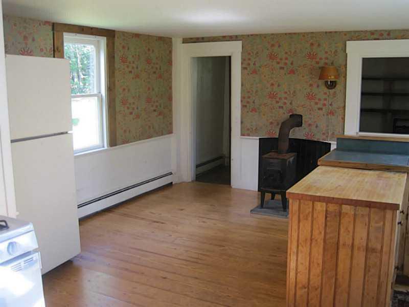 44 Carl Bailey Road Walpole, ME 04573 - Photo 15 of 35 Kitchen.