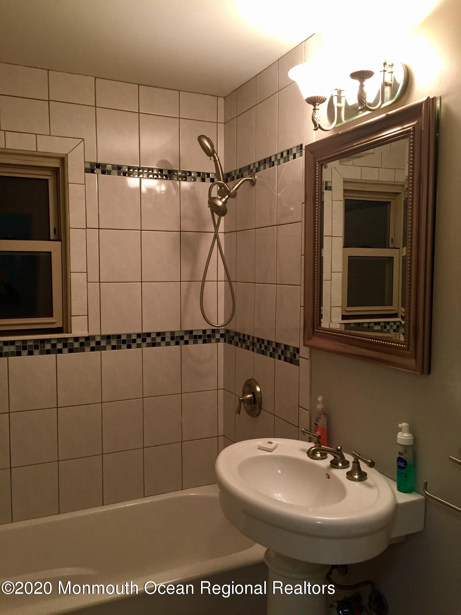 440 Cross Road, Unit C2 Matawan, NJ 07747 - Photo 8 of 9 IMG_7829