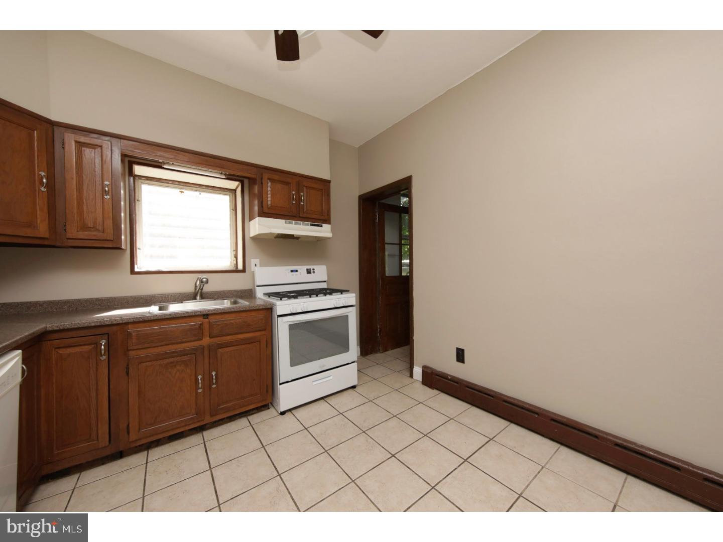 476 Roxborough Avenue Philadelphia, PA 19128 - Photo 12 of 25 Gallery Image 12