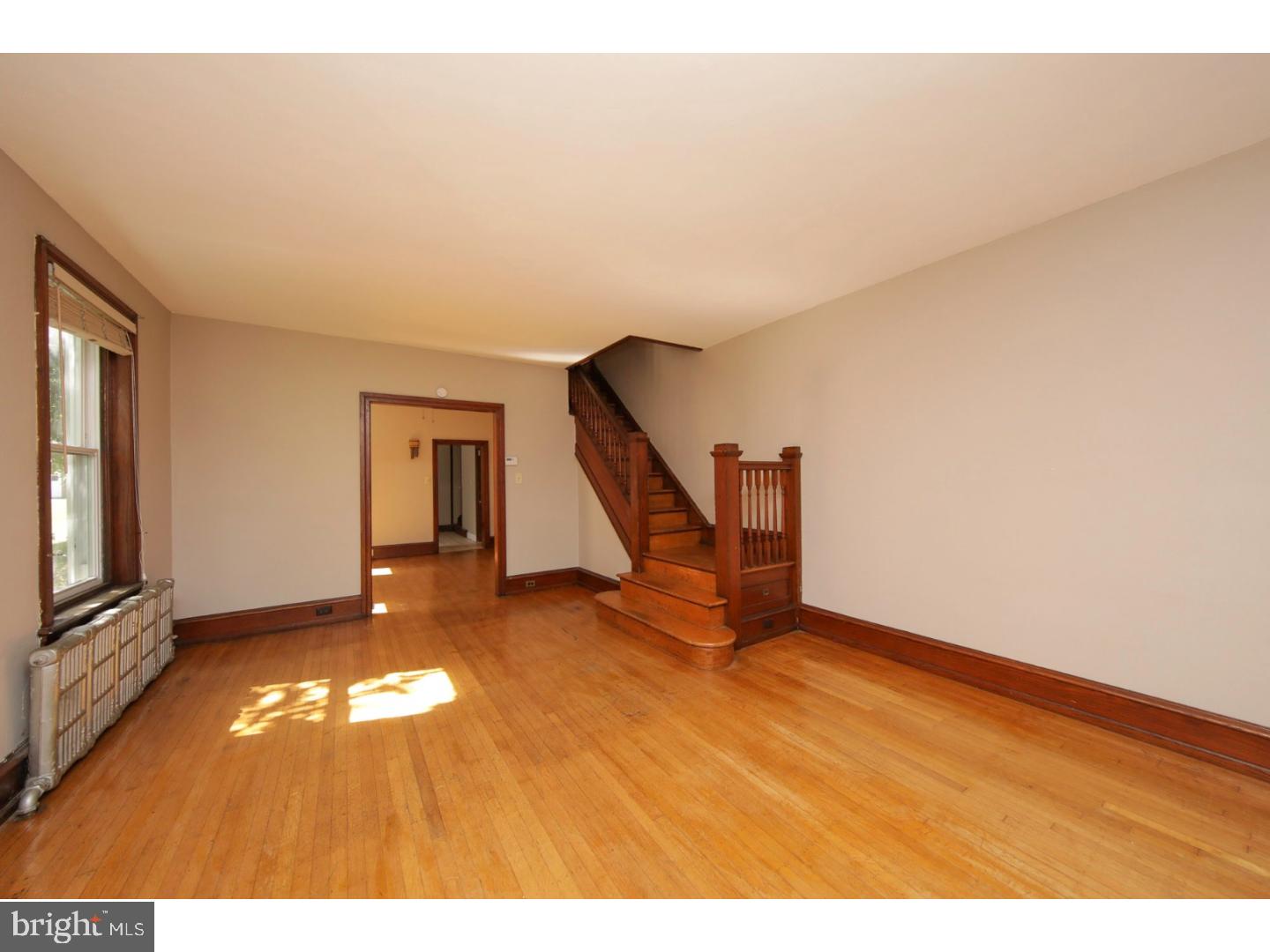 476 Roxborough Avenue Philadelphia, PA 19128 - Photo 5 of 25 Gallery Image 5
