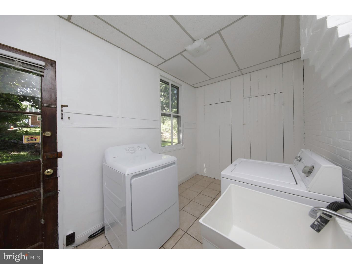 476 Roxborough Avenue Philadelphia, PA 19128 - Photo 10 of 25 Gallery Image 10