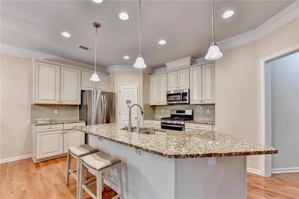 2455 Matlin Way Buford, GA 30519 - Photo 23 of 58