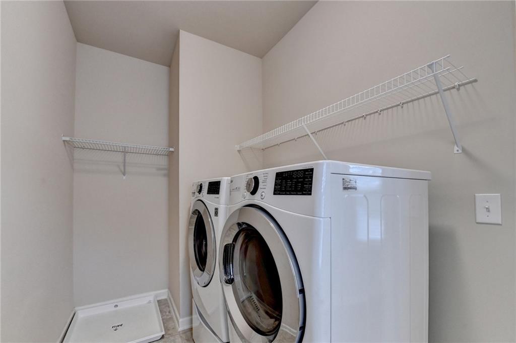 2455 Matlin Way Buford, GA 30519 - Photo 31 of 58