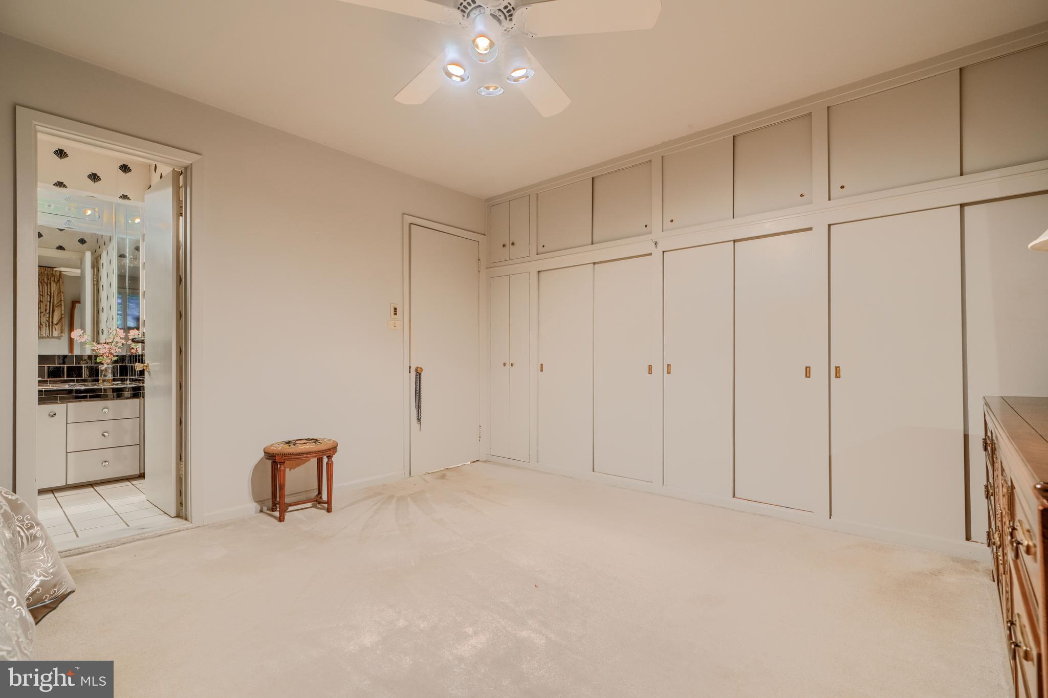 7900 Ivy Lane Baltimore, MD 21208 - Photo 19 of 32 a view of an empty room