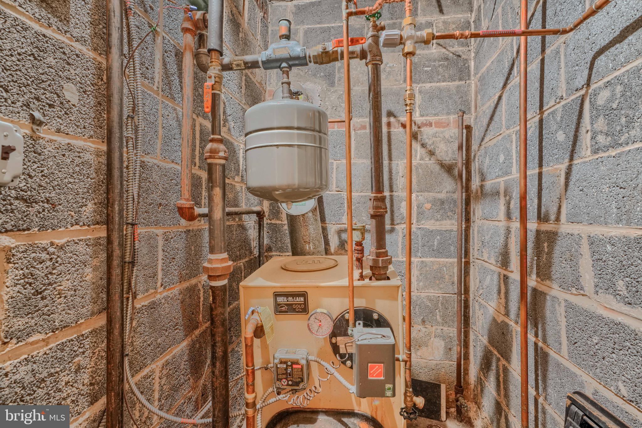 7900 Ivy Lane Baltimore, MD 21208 - Photo 29 of 32