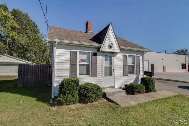 $120,000 | 575 Sheridan Street, Bethalto, IL 62010