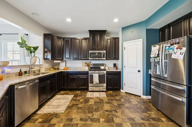 $435,000 | 2803 Winterberry Drive, Columbia, TN 38401