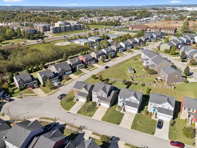 $435,000 | 2803 Winterberry Drive, Columbia, TN 38401