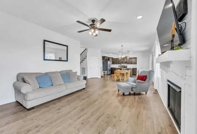 $390,000 | 2023 Ireland Way, Clarksville, TN 37042