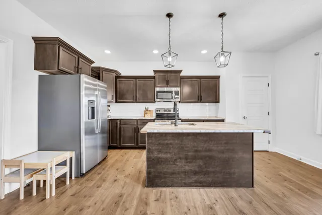 $390,000 | 2023 Ireland Way, Clarksville, TN 37042