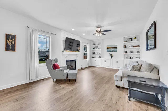 $390,000 | 2023 Ireland Way, Clarksville, TN 37042