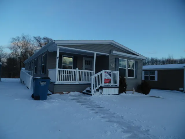 $122,900 | 3995 Sherwood Lakes Boulevard, Jackson, MI 49201