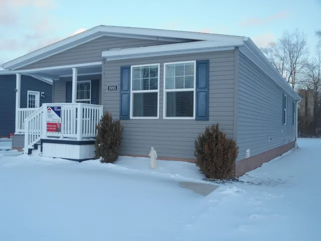 $122,900 | 3995 Sherwood Lakes Boulevard, Jackson, MI 49201