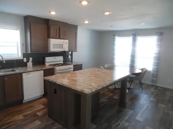 $99,000 | 3995 Sherwood Lakes Boulevard, Jackson, MI 49201