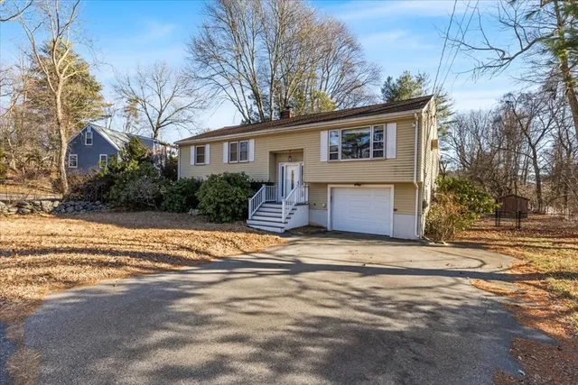 $779,000 | 111 Indian Head Road, Framingham, MA 01701