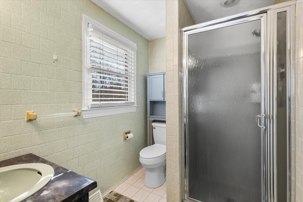 111 Indian Head Road Framingham, MA 01701 - Photo 25 of 42