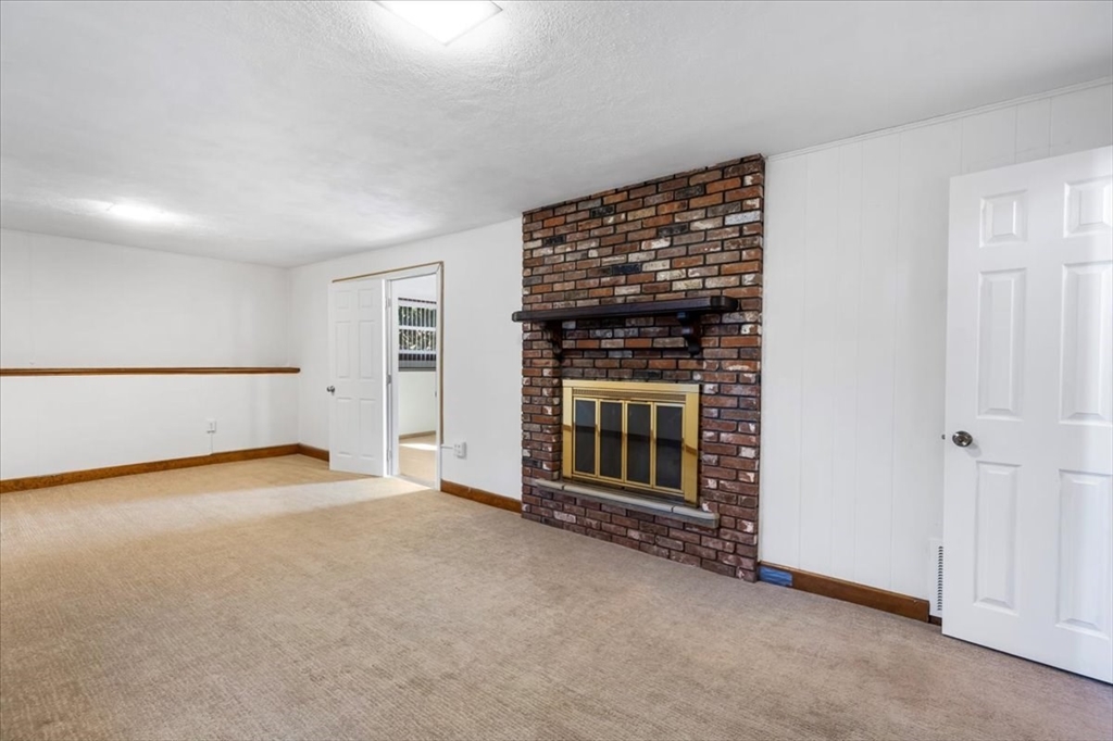 111 Indian Head Road Framingham, MA 01701 - Photo 28 of 42