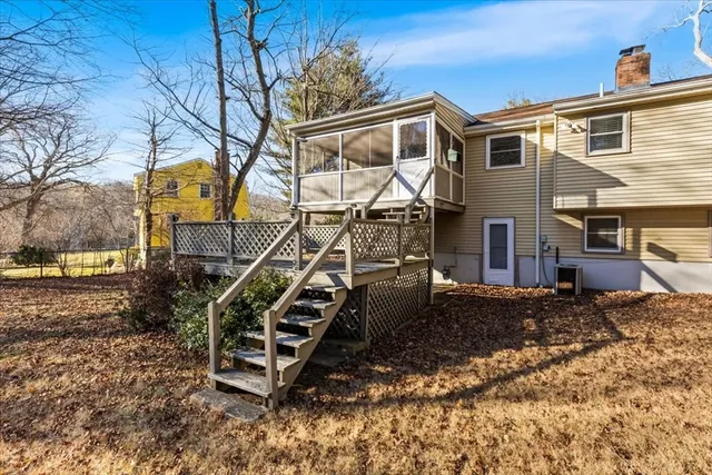 $779,000 | 111 Indian Head Road, Framingham, MA 01701