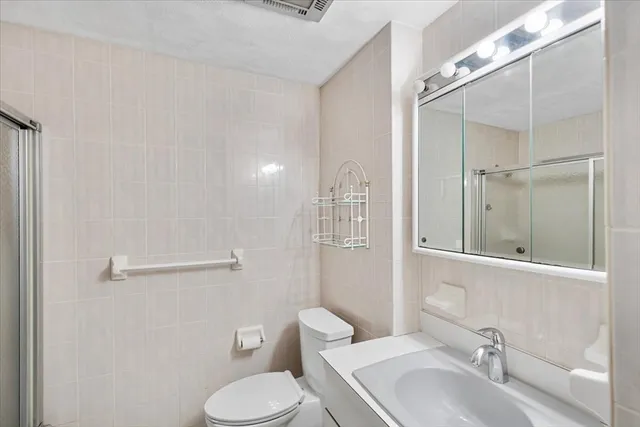 $779,000 | 111 Indian Head Road, Framingham, MA 01701