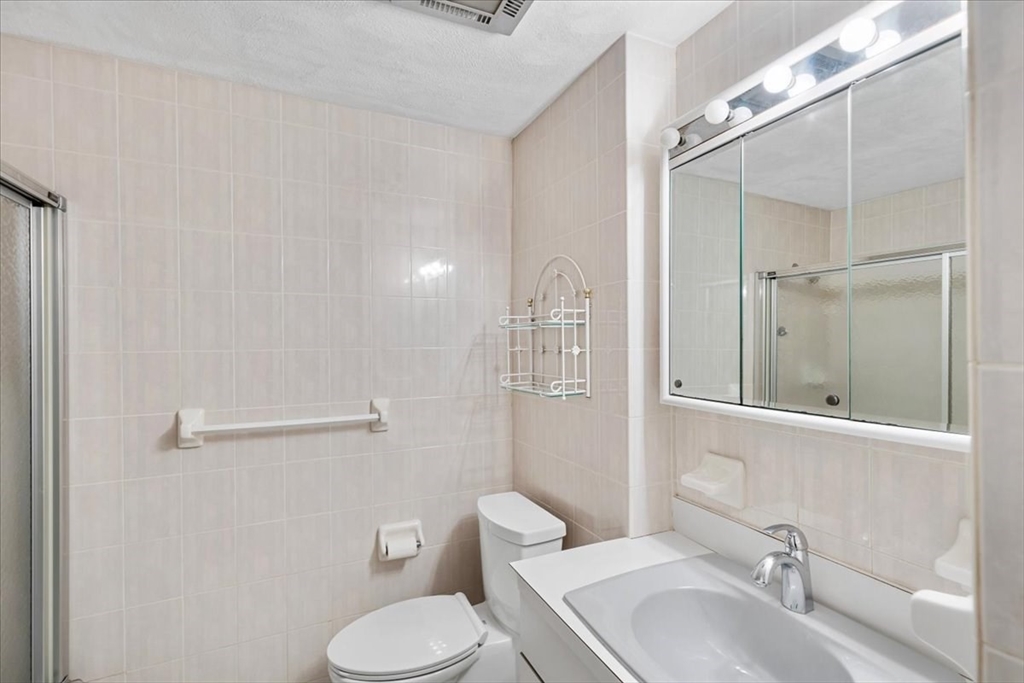 111 Indian Head Road Framingham, MA 01701 - Photo 35 of 42