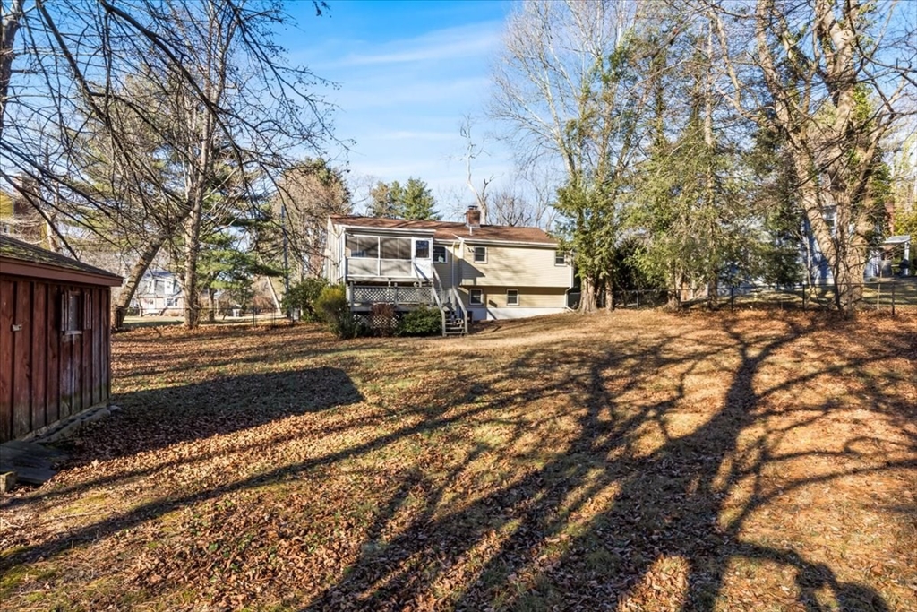 111 Indian Head Road Framingham, MA 01701 - Photo 6 of 42