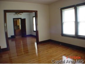 2212 Yale Boulevard Springfield, IL 62703 - Photo 2 of 6 Gallery Image 2