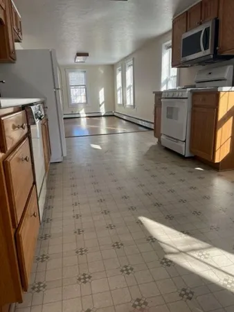 $2,200 | 160 Bank Street Extension, Lebanon, NH 03766