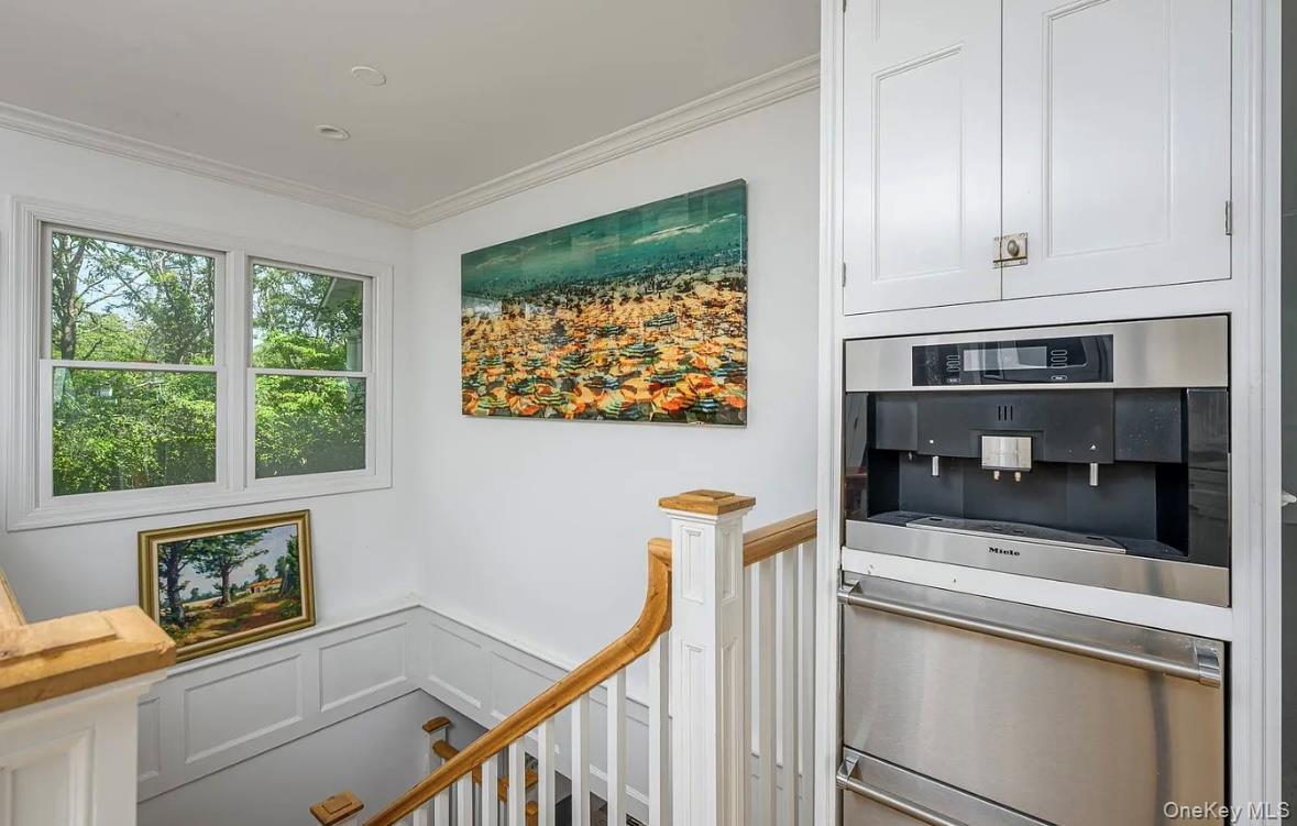 972 Noyac Path Water Mill, NY 11976 - Photo 17 of 40 a utility room with dryer and washer