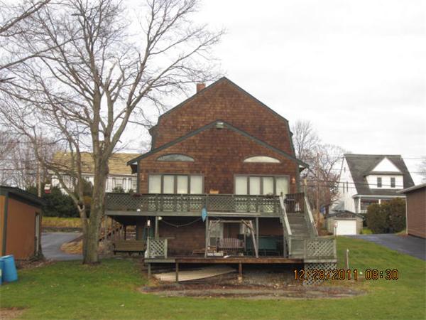 2674 Riverside Avenue Somerset, MA 02726 - Photo 3 of 29 Gallery Image 3