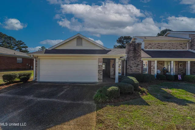 $2,200 | 364 Wild Cedar Place, Brandon, MS 39042