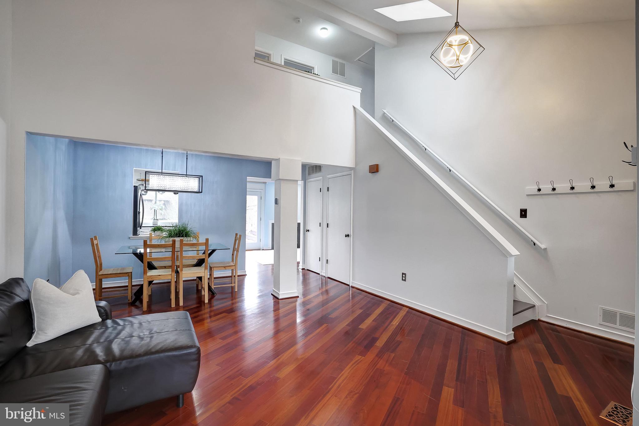 6313 Raritan Court Columbia, MD 21045 - Photo 7 of 80 Vaulted Ceilings | Formal Living Area.